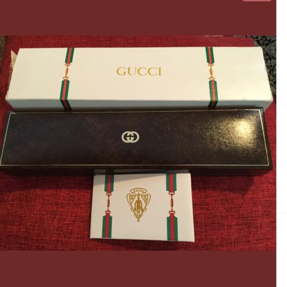 Ladies Gucci Watch - Picture 5 of 6